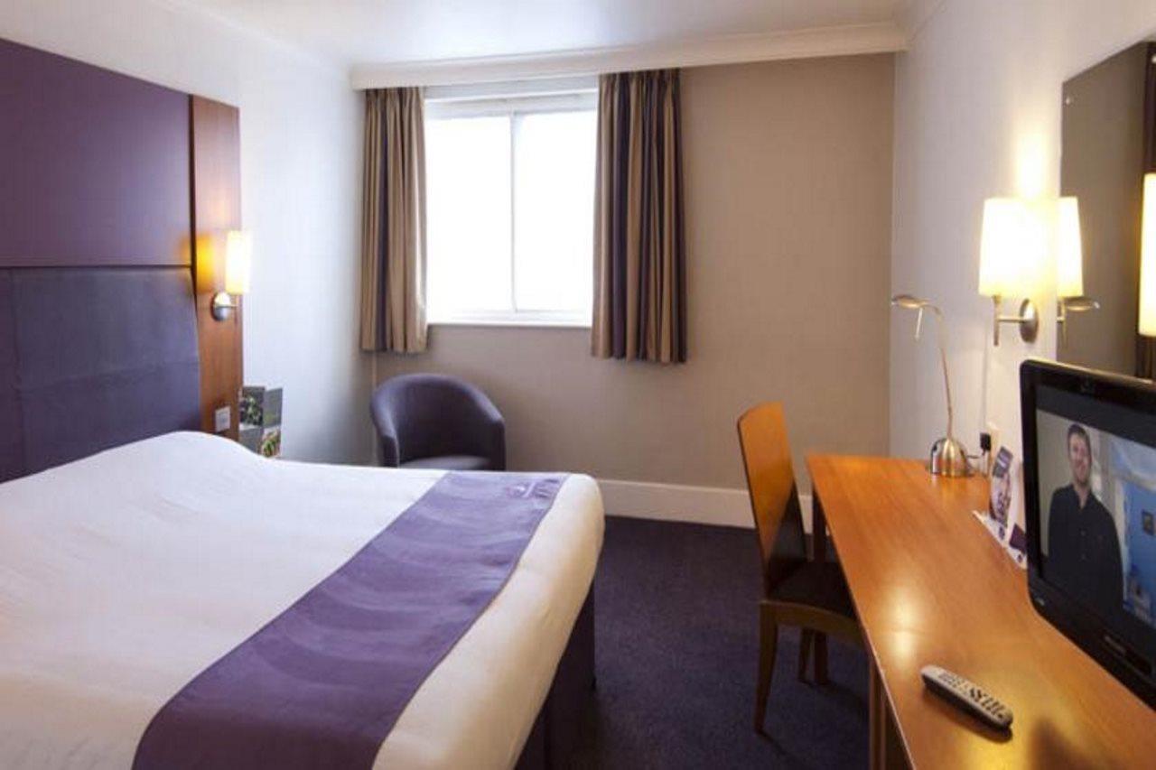 Premier Inn 케터링 외부 사진